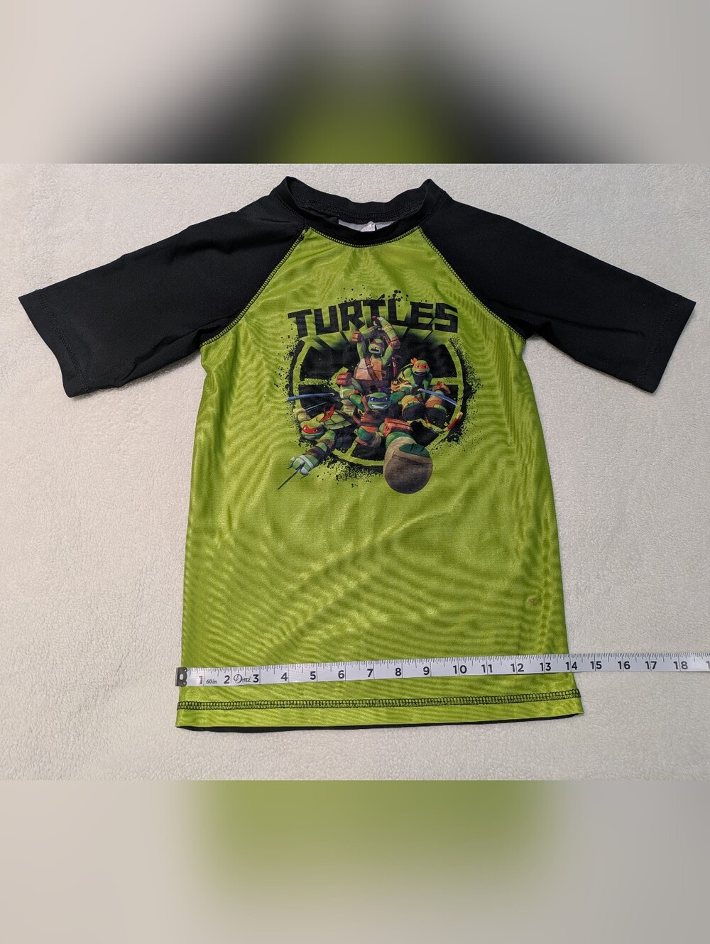 Boys' Nickelodeon TMNT Rash Guard Swim Shirt - Size M - Neon Green